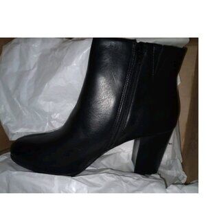 VIONIC WOMEN'S Leather ANKLE BOOTS 322 Kennedy (Black, Size 9.5) *NEW*